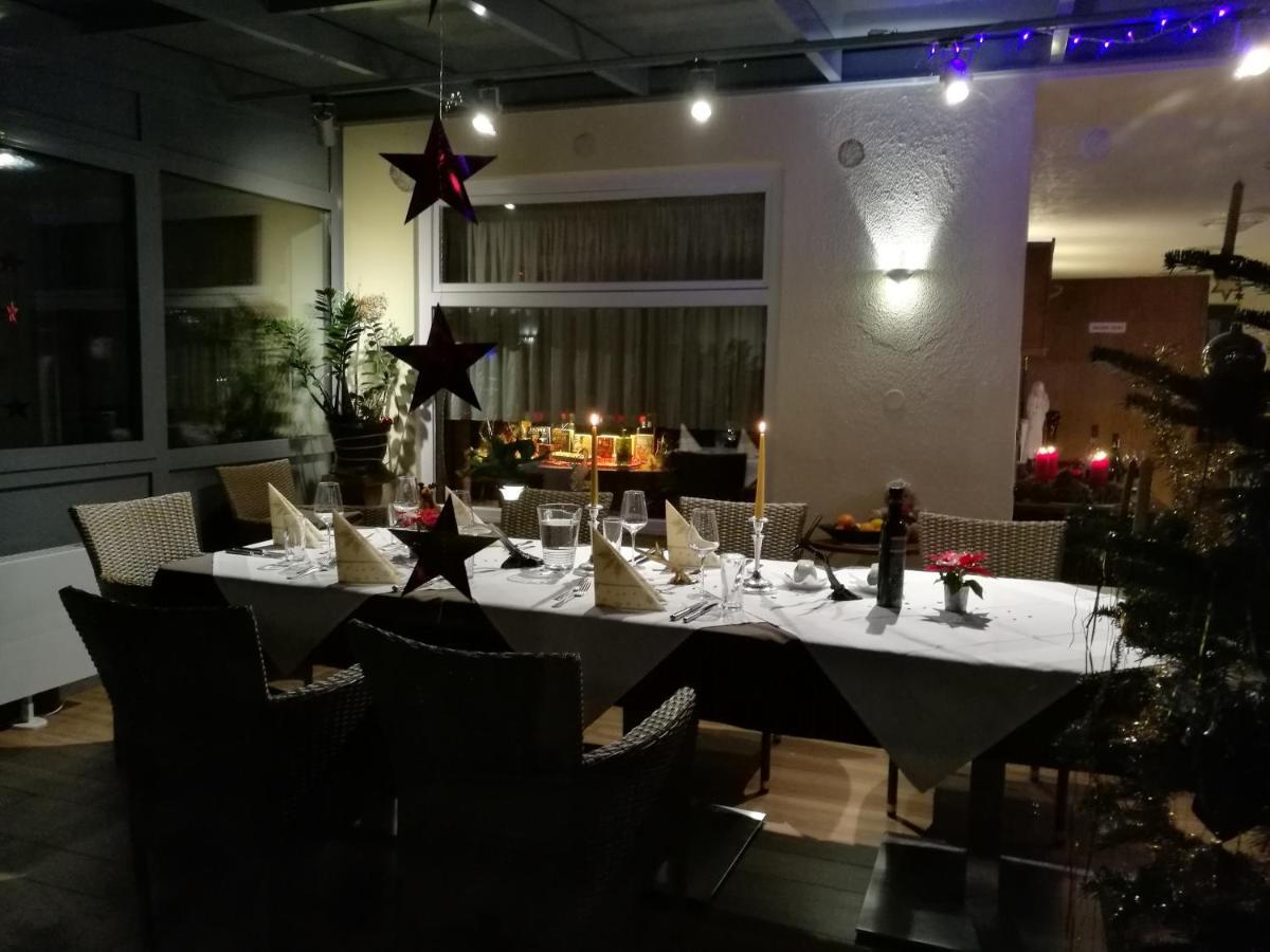 Landgasthof Piroutz 圣卡荐 外观 照片